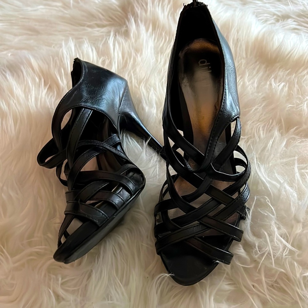 [diba] Black Zip-Up Heels